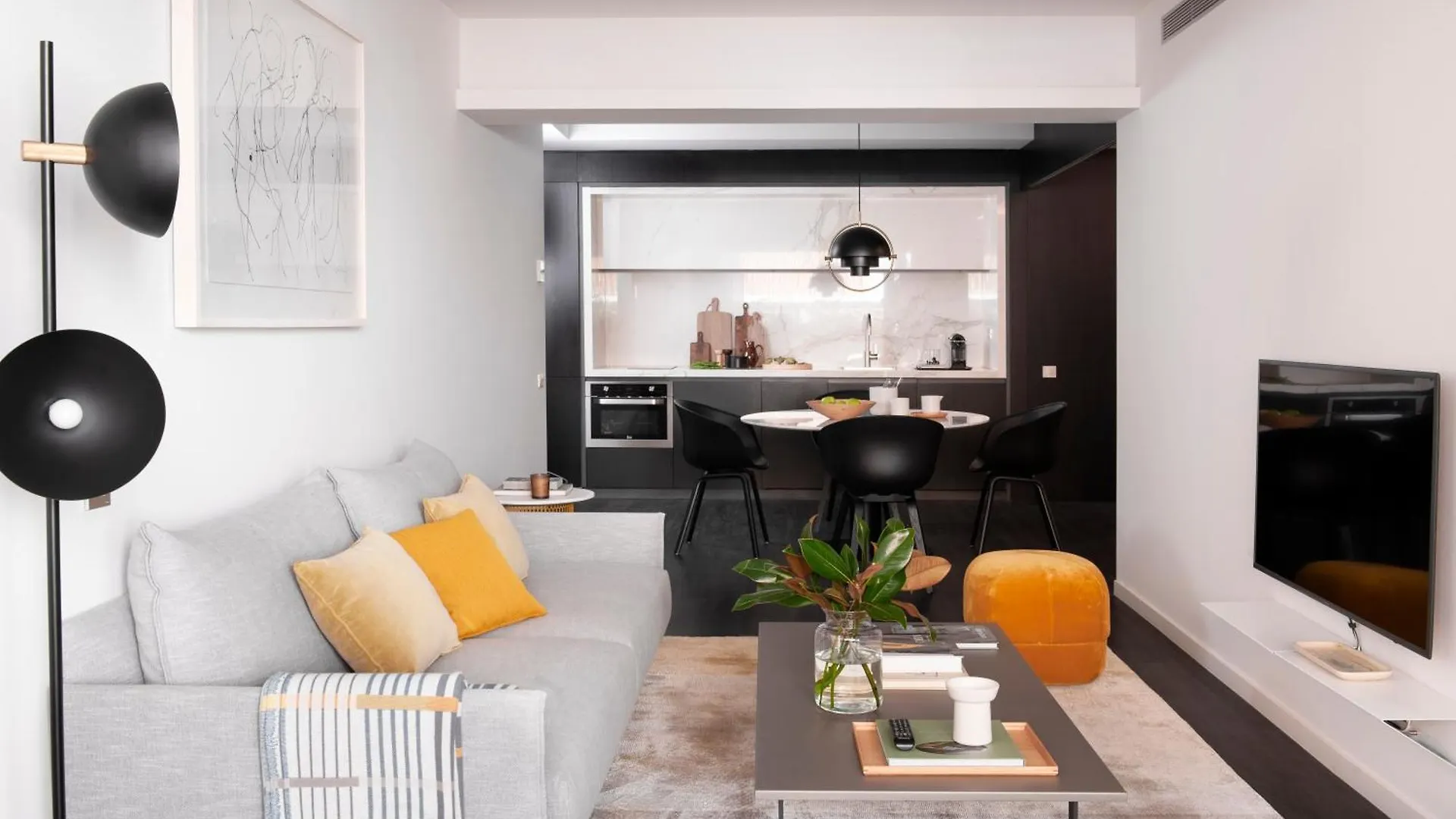 Lägenhet The Passage Homes Barcelona Spanien
